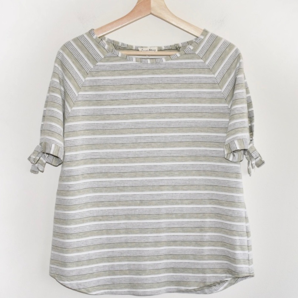 Jane and Delancey striped Top L Large Shirt